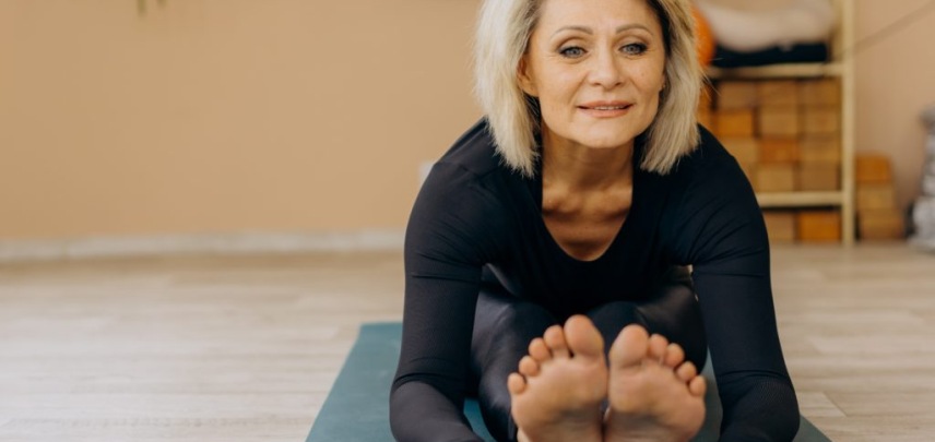 Tips on Staying Happy by Staying Connected